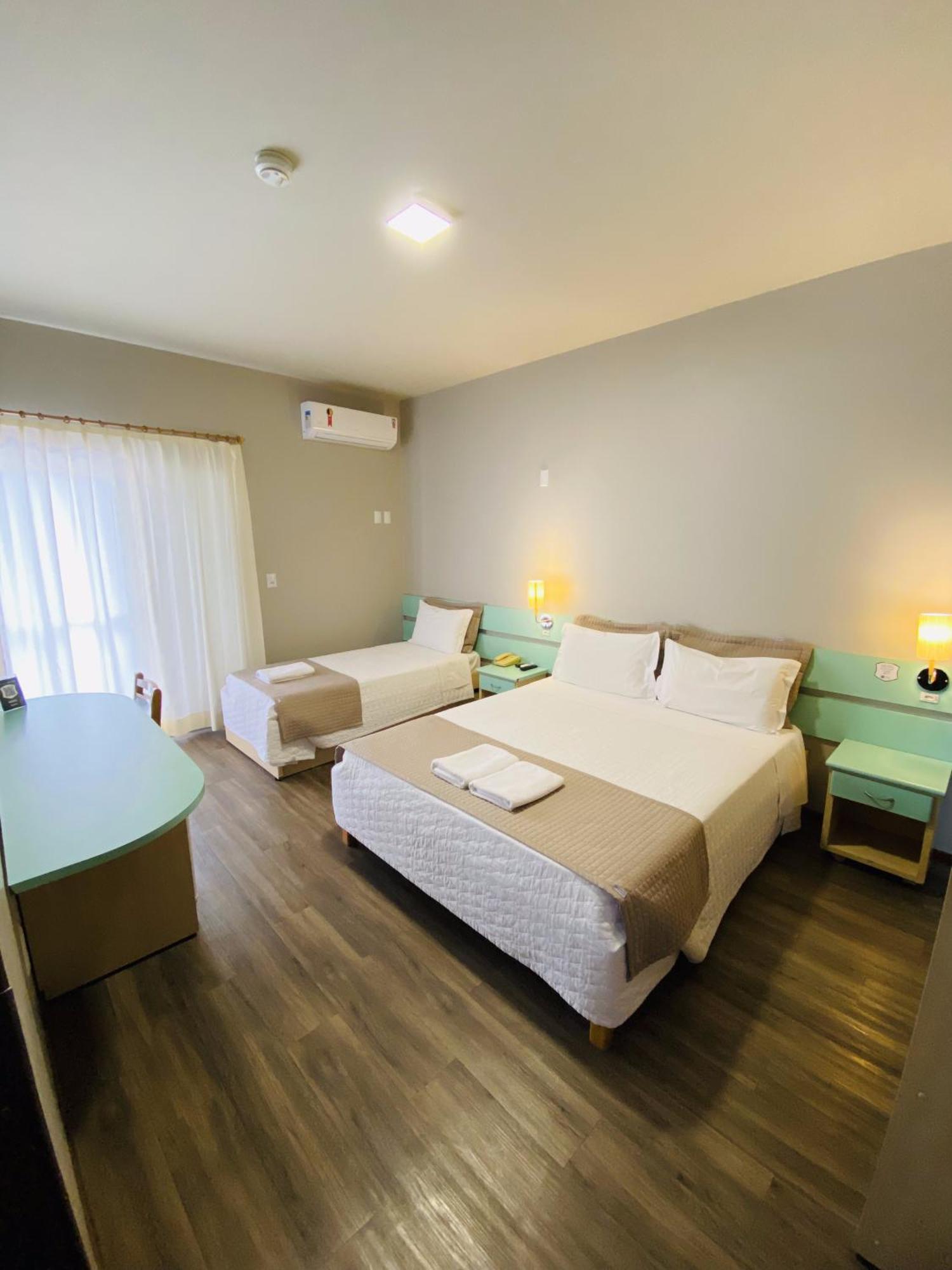 Real Nob Hotel Orleans Extérieur photo