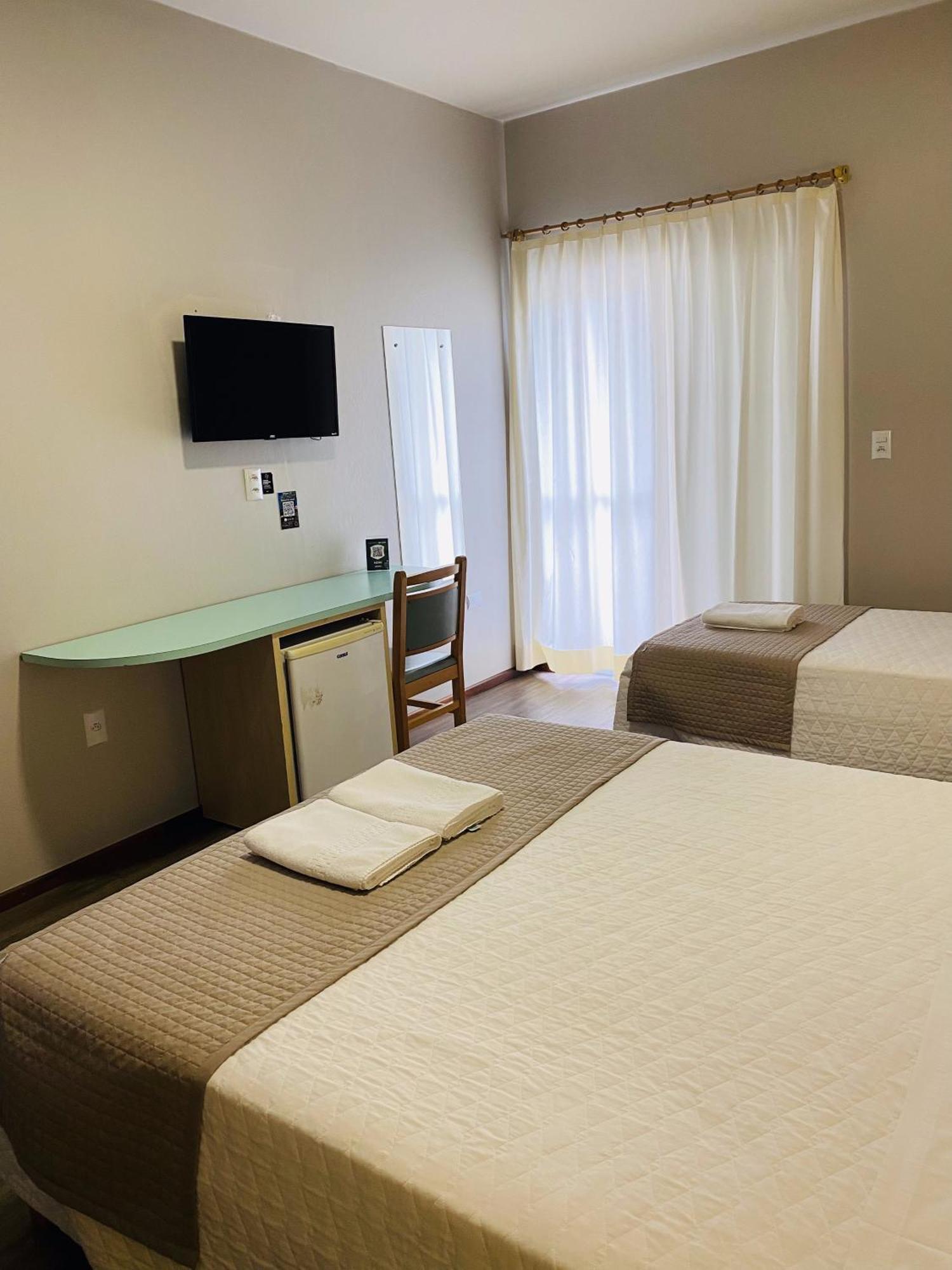 Real Nob Hotel Orleans Extérieur photo